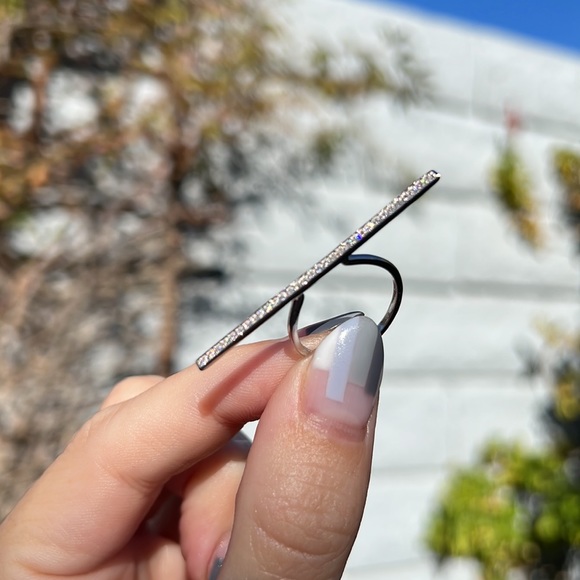 Silver Swarovski Crystal Bar Ring - Picture 4 of 5